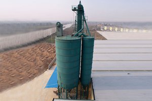 Powder Storage Silo